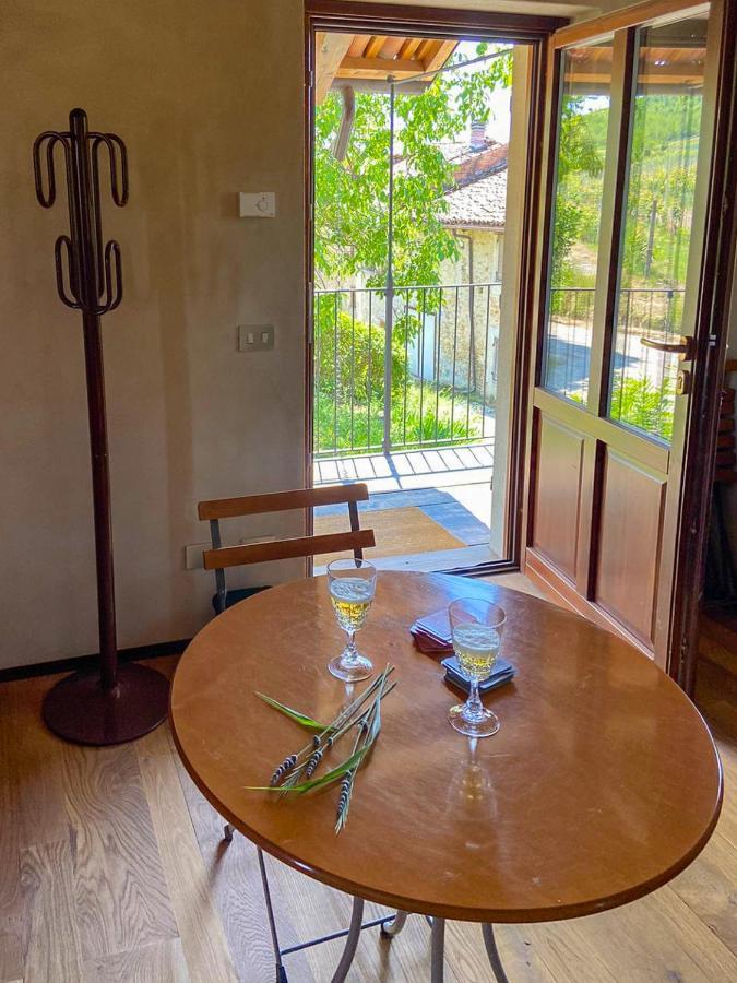 B&B Sant'Anna 21 Monforte dʼAlba Exterior foto